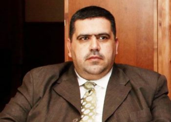 (الارادة السياسية وامريكا )هما القادران على ارجاع الاموال المهربة