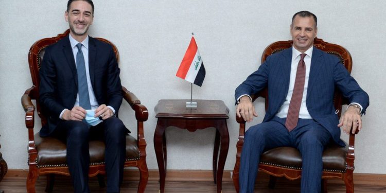 (العراق وايطاليا) يبحثان القضايا ذات الاهتمام المشترك وسبل تعزيزها