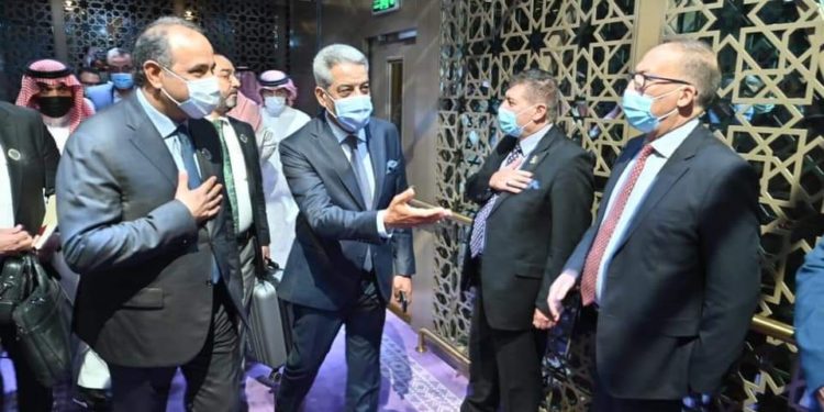 الوفد العراقي يصل إلى الرياض للمشاركة في (المعرض الدولي للكتاب)