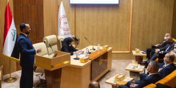 البنك المركزي العراقي ينظم ورشة عمل لقطاعي المصارف والتأمين
