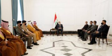 الكاظمي ووزير الداخلية السعودي يؤكدان “أهمية” تطوير التعاون الأمني بين بغداد والرياض
