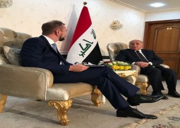 سفير الاتحاد الأوروبي الجديد لدى العراق يقدّم أوراق اعتماده لوزير الخارجية