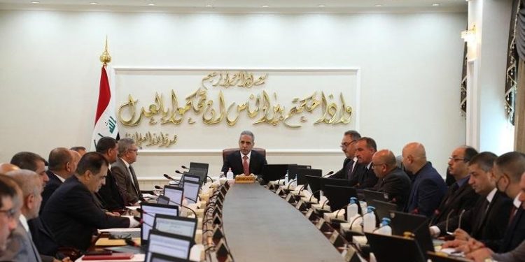 القضاء يوجه بغلق العيادات غير المجازة