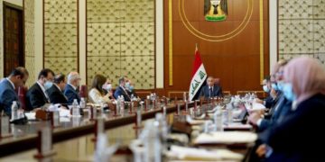 مجلس الوزراء يخوّل “وزارة الاسكان” التوقيع على عقد مشروع لتحلية مياه البحر في البصرة