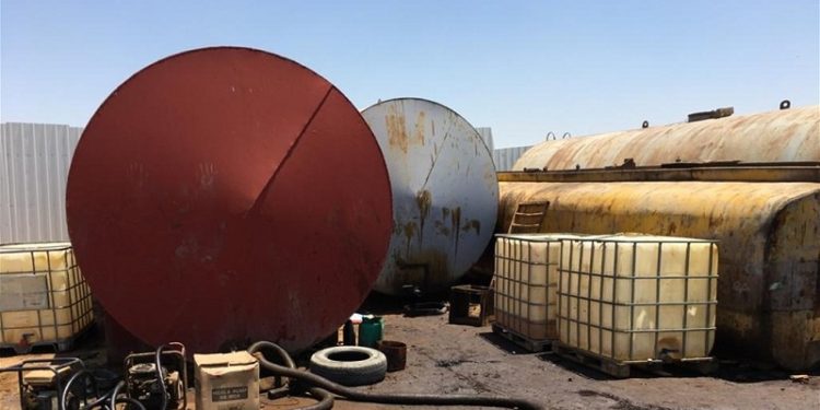 مداهمة وكر لتدوير والمتاجرة بالمشتقات النفطية في كركوك