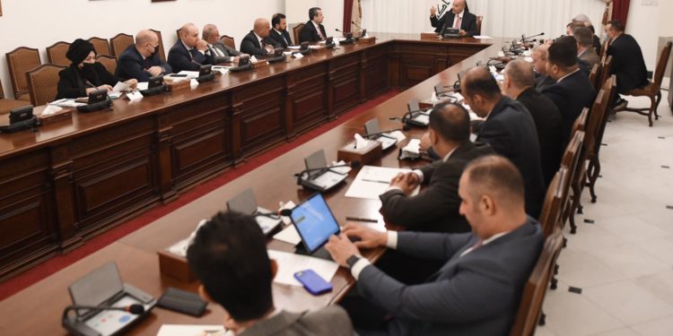 برهم صالح يعقد اجتماعا مع بلاسخارت ورئيس وأعضاء مفوضية الانتخابات