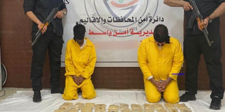 اعتقال تاجري مخدرات كبيرين وضبط 30 “كغم” منها بحوزتهما .. و “هرّبا عوائل داعش”