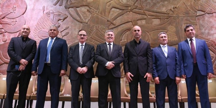 الهيئة العامة تبدأ بالتصويت على منصب رئيس الاتحاد بين (عدنان درجال وشرار حيدر)