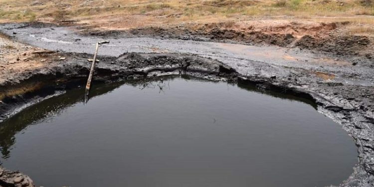 حقول نفطية متروكة في ديالى منذ 2003 ,غازها مُهمل بسبب (فيتو سياسي)