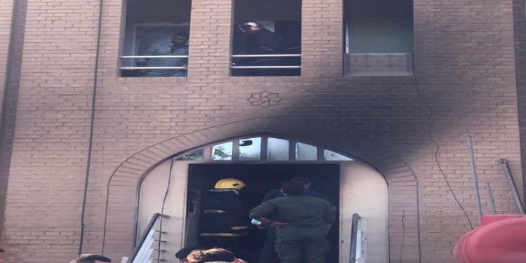 مصدر: الأدلة الجنائية حددت “سبب” اندلاع الحريق الذي أودى بحياة أبناء شقيق هادي العامري