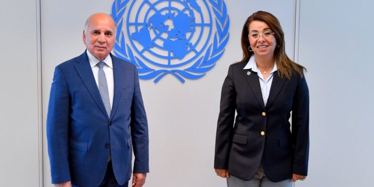 وزير الخارجية يبحث مع مسؤولة أممية التعاون مع شركة “سيمنز” لمكافحة الفساد في العراق