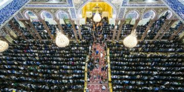 العتبة الحسينية تعلن عودة صلاة الجـــــماعة
