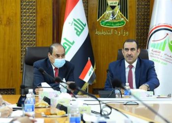 التخطيط والنقل تبحثان تنفيذ مشروع قطار بغداد المعلق
