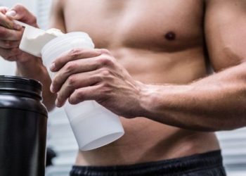 ظاهرة المنشطات الجافة تجتاح تيك توك وأطباء يحذرون