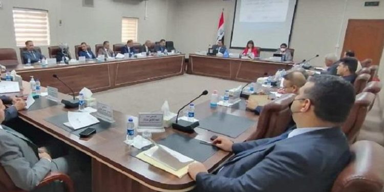 القضاء يناقش الضمانات الإجرائية لمنع (التعذيب) في أماكن الاحتجاز