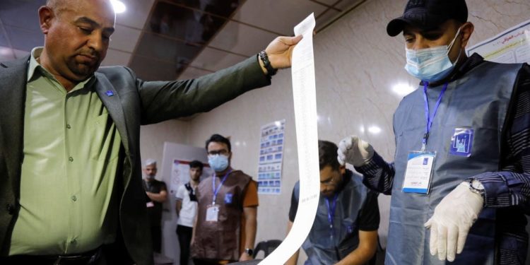 المفوضية تعلن مطابقة نتائج العد (اليدوي مع الالكتروني) للمحطات المطعون فيها بالكرخ