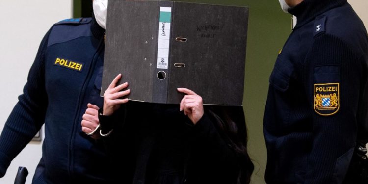 السجن 10 سنوات لألمانية متهمة بقتل طفلة (إيزيدية)