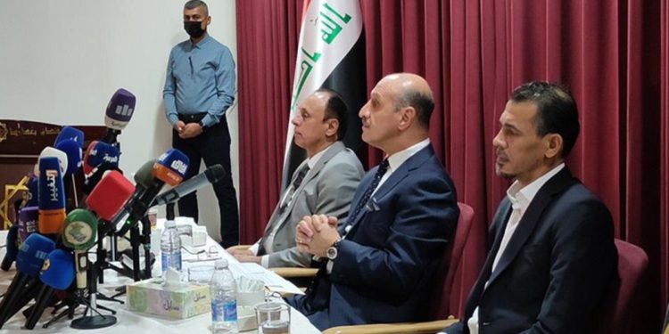 لجنة برئاسة يونس محمود .. تسمية مدير إداري جديد للمنتخب الوطني