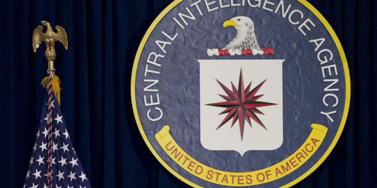 نيويورك تايمز .. CIA تدق ناقوس الخطر بسبب تزايد استهداف جواسيسها في الخارج بالقتل والاختطاف