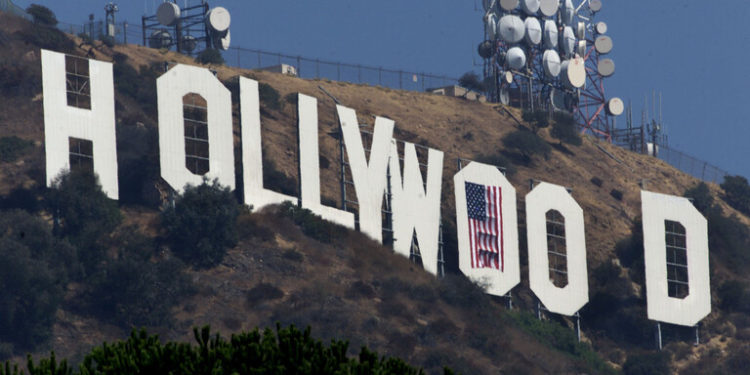 اتفاق لتفادي أكبر إضراب (للعاملين في مجال السينما والتلفزيون) في تاريخ أميركا
