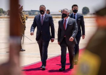 الأردن يدعو لزيادة حجم التبادل التجاري مع العراق