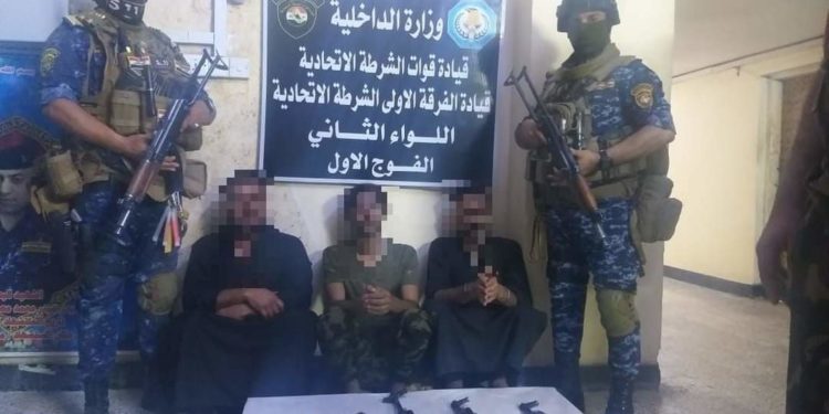 اعتقال (5 اشخاص) بتهمة ترويع المواطنين في بغداد