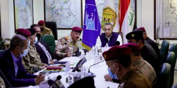 الكاظمي يزور قيادة العمليات المشتركة و يجتمع باللجنة الأمنية العليا للانتخابات