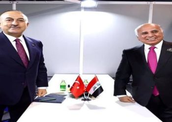 وزير الخارجيَّة يلتقي نظيره التركيّ في بلغراد