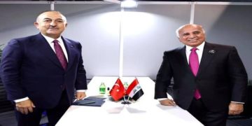 وزير الخارجيَّة يلتقي نظيره التركيّ في بلغراد