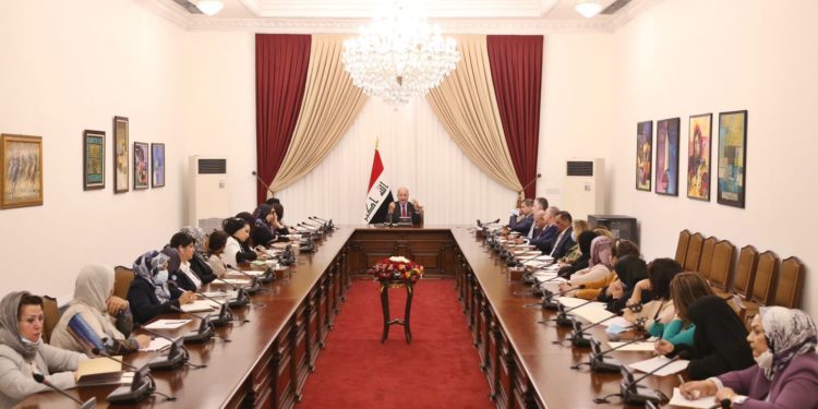 برهم صالح يبحث مع ناشطات وممثلي المنظمات المدنية + صور