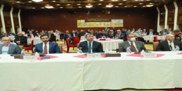 وزارة النفط تعلن اطلاق مشروع حفر (96 بئراً نفطيًا) في حقل غرب القرنة