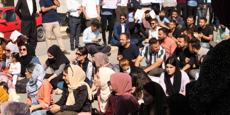 السليمانية .. المحاضرون يواصلون مقاطعة قاعات الدراسة للاسبوع الثاني