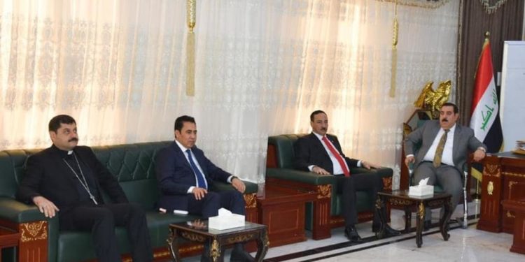 ثلاث ملفات على طاولة محافظي (الأنبار ونينوى)