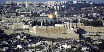 طائرات حربية ألمانية تحلق في سماء القدس