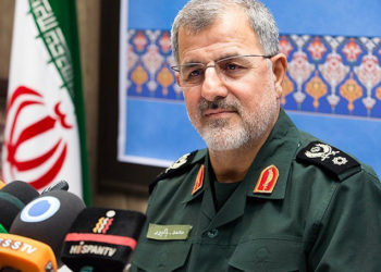 قائد بالحرس الثوري الإيراني يكشف هدف زيارته لـــ (إقليم كردستان)