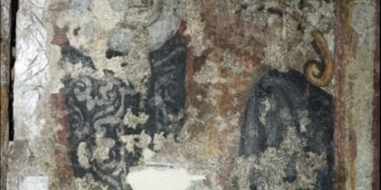 اكتشاف 6 لوحات نادرة من القرن الـ15