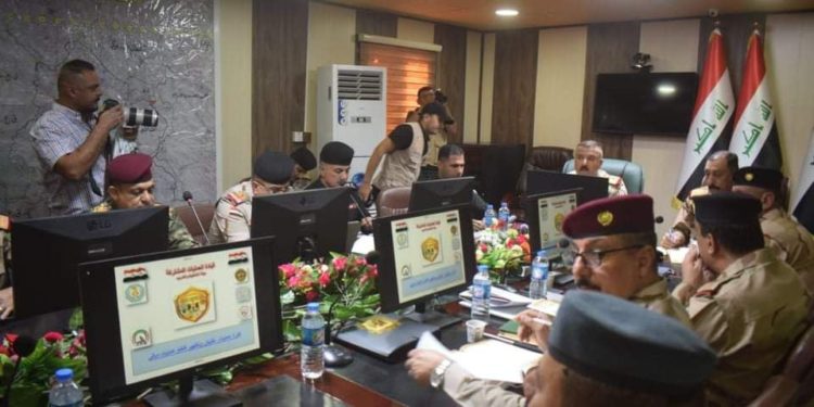 العمليات المشتركة تعقد اجتماعا في ديالى