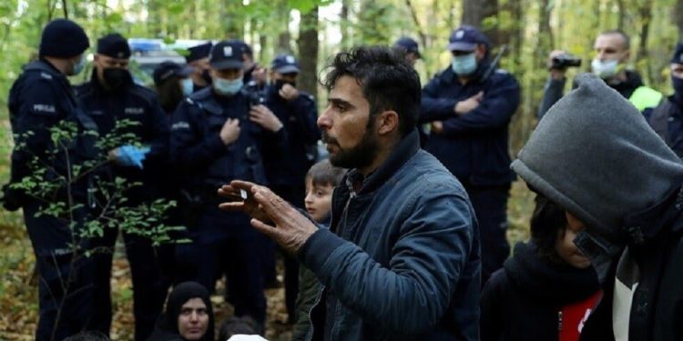 نداء عاجل للاجئين على الحدود بين بيلاروس وبولندا