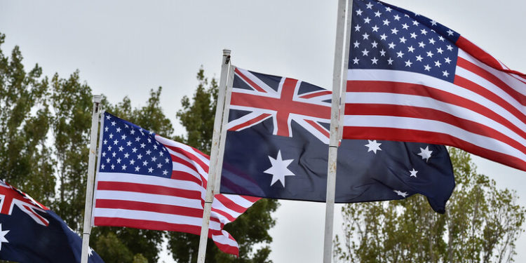 واشنطن تعتزم “تعزيز حضورها العسكري” في أستراليا