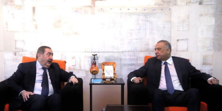 الكاظمي يستقبل وفد الحزب الديمقراطي الكردستاني برئاسة هوشيار زيباري