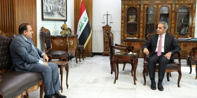 زيدان يبحث مع وزير العدل إكمال مشروع (برمجة دوائر التسجيل العقاري)