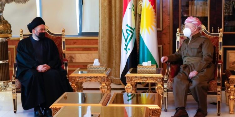 الحكيم لمسعود .. استقرار العراق مرهون بتحلي القادة بثقافة التنازل