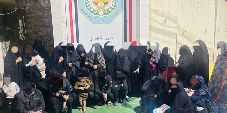 القبض على (40 آسيوياً) بحملة لمحاربة ظاهرة المتسولين الأجانب في بغداد