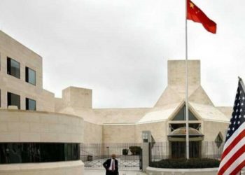 السفير الصيني لدى الولايات المتحدة يدعو إلى “حماية الصينيين من الكراهية”