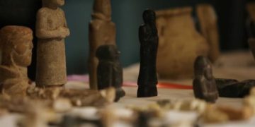 رفع دعاوى دولية لاستعادة الآثار المهربة من العراق