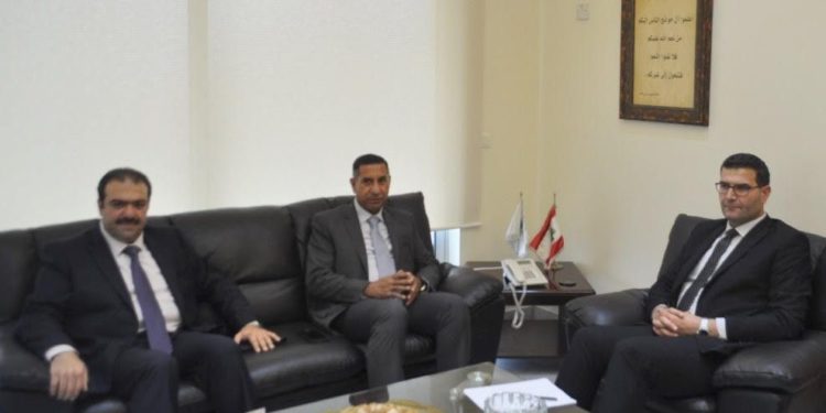 سفير العراق في بيروت يلتقي مع وزير الزراعة اللبناني