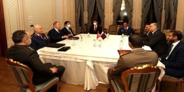 تركيا وقطر تبحثان مسائل دفاعية وأمنية