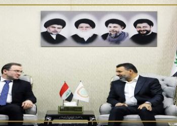 احمد المطيري والسفير الروسي يناقشان سبل تعزيز العلاقات