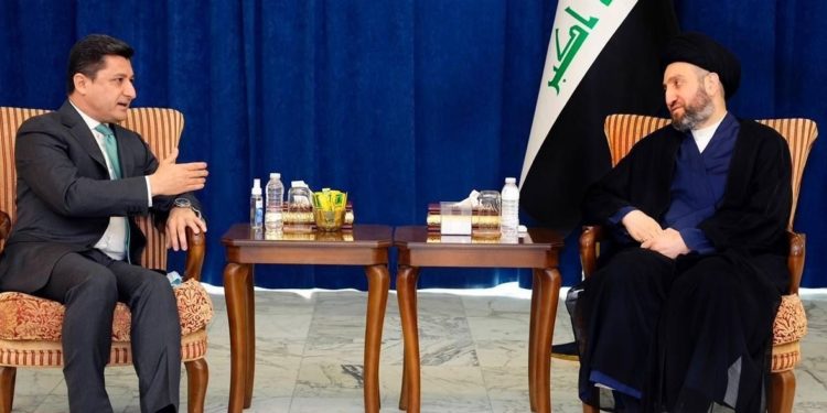 الحكيم يلتقي وفد الاتحاد الوطني الكردستاني ويؤكد اهمية التهدئة وعدم التصعيد