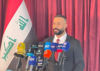 حركة سياسية تعلن تقديم ( ورقـة حل ) للازمة السياسيـة